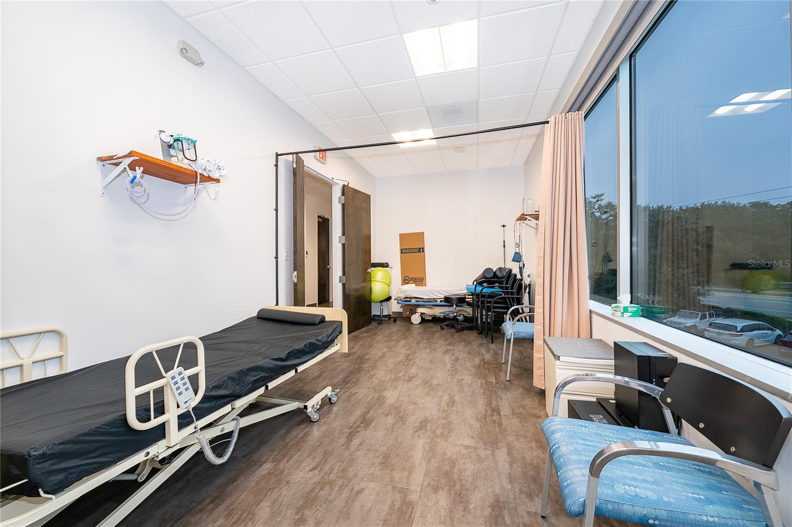 OVIEDO OFFICE PARK A CONDO - Commercial Sale