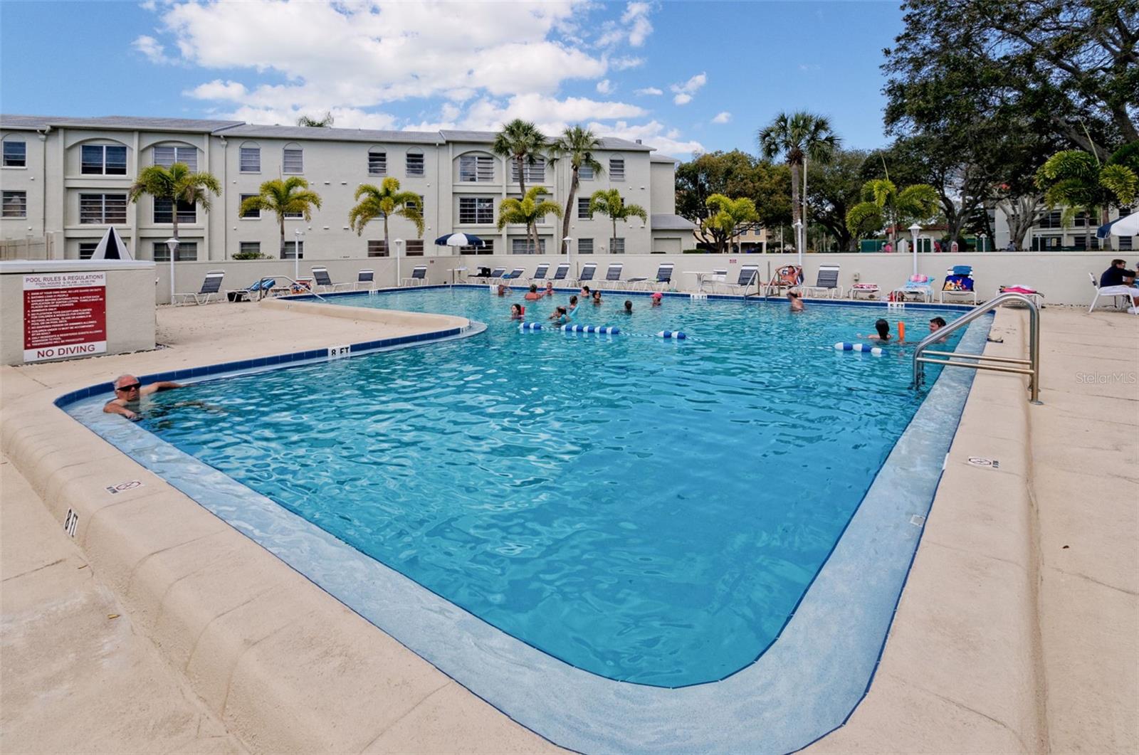 2700 BAYSHORE BOULEVARD 1206