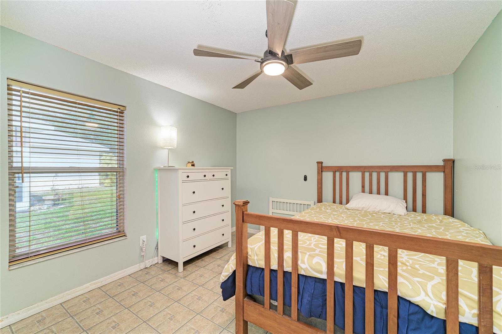 CREEKWOOD - Residential