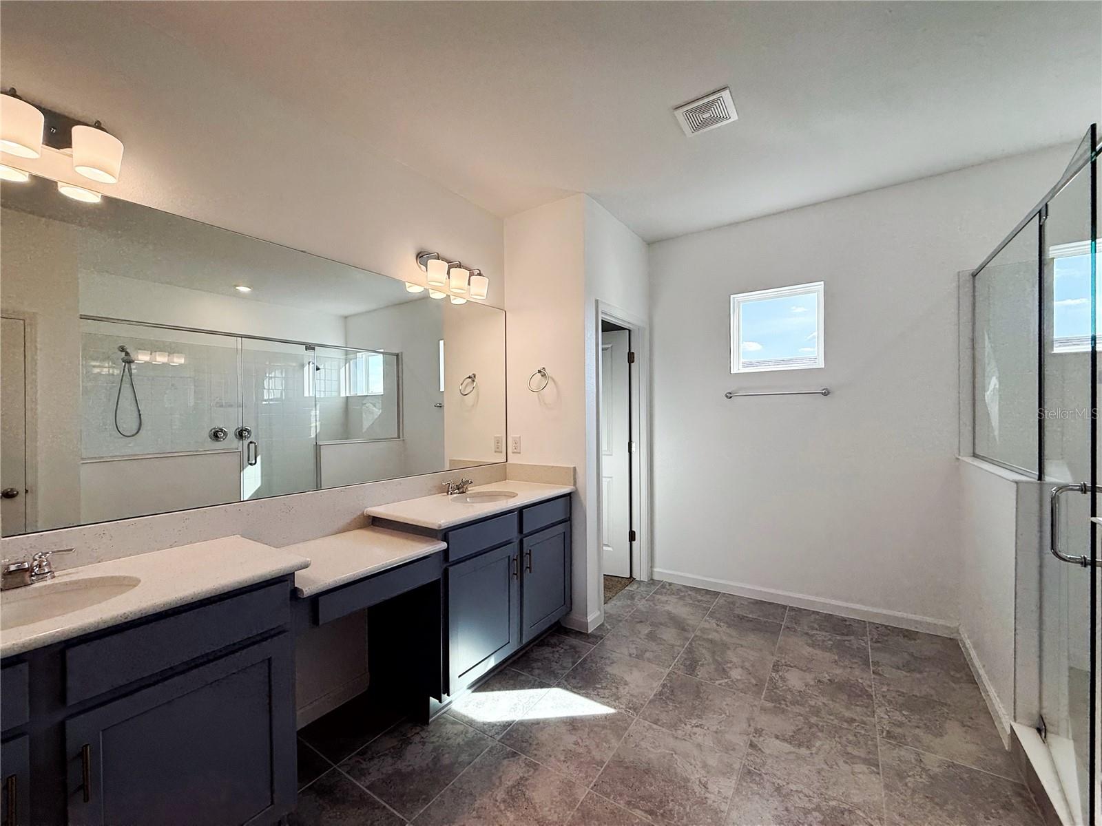 HARTWOOD LNDG PH 2 - Residential Lease