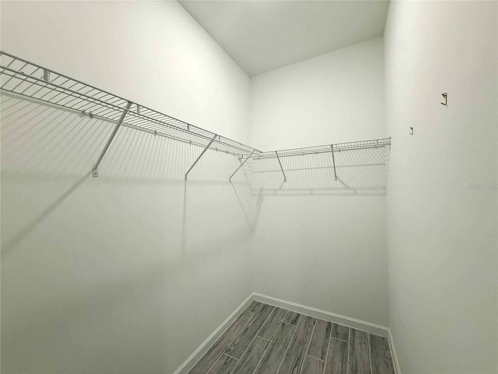 HARTWOOD LNDG PH 2 - Residential Lease