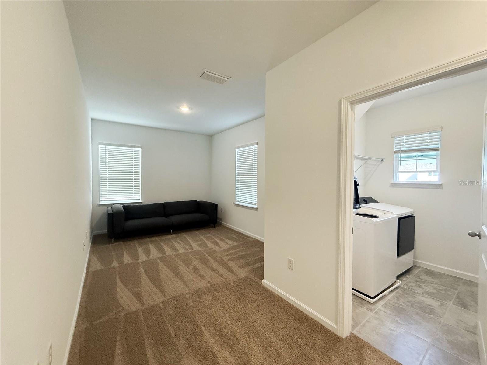 HARTWOOD LNDG PH 2 - Residential Lease