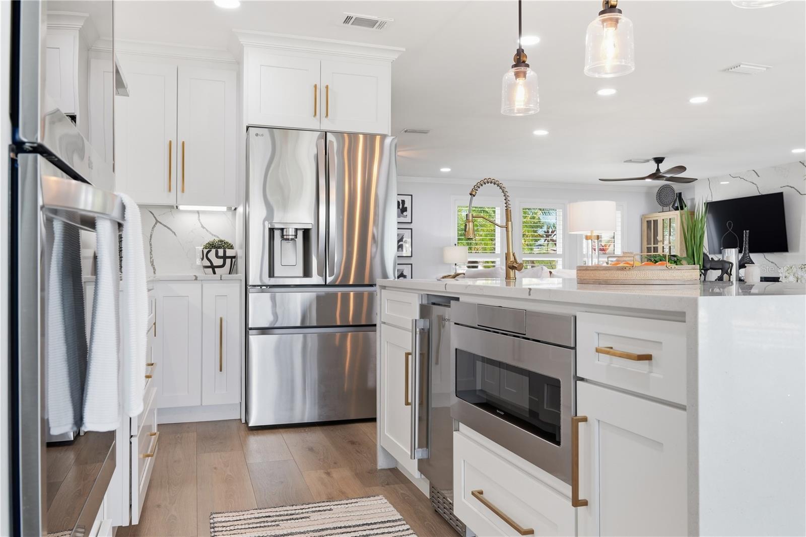 FLOR A MAR - Residential