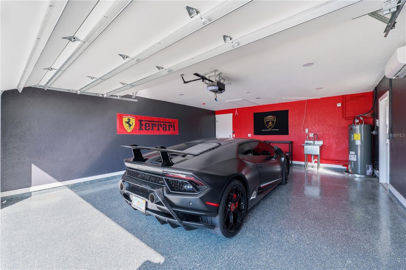 FLOR A MAR - Residential