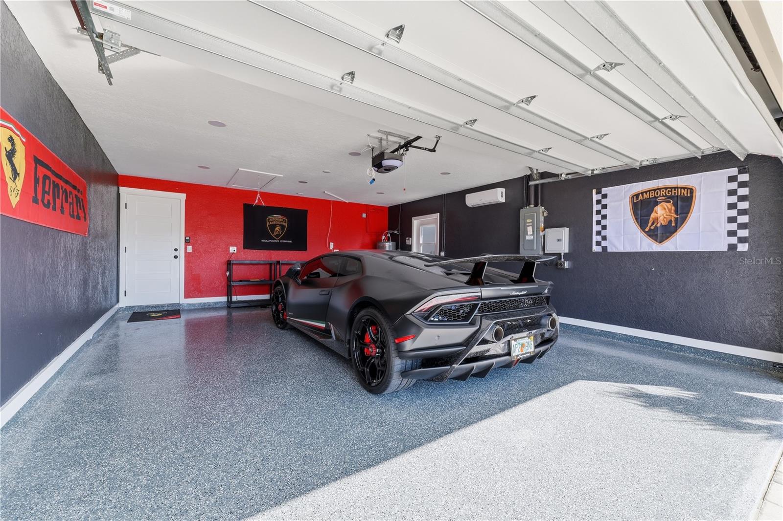 FLOR A MAR - Residential