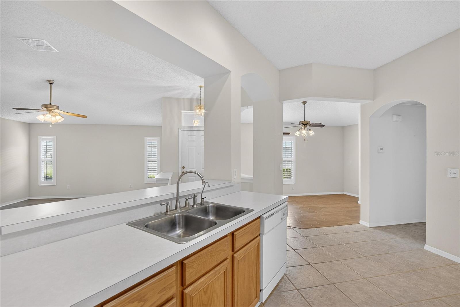 DEVONSHIRE CONDO - Residential