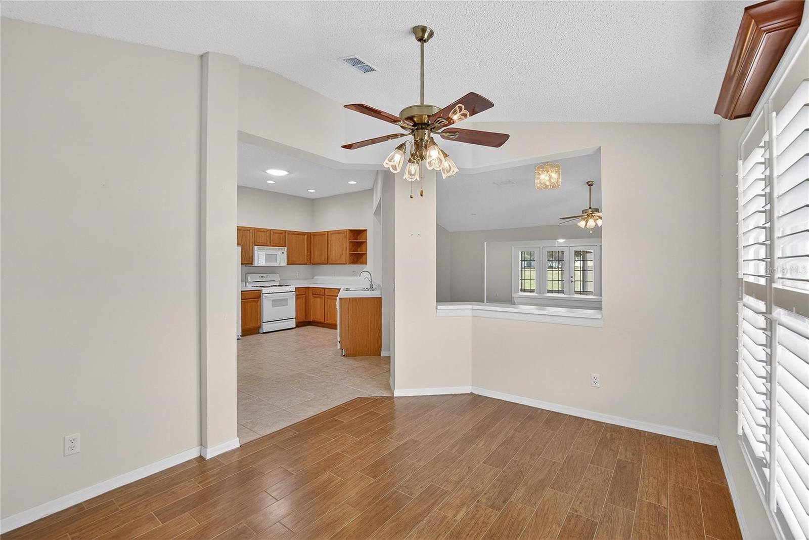 DEVONSHIRE CONDO - Residential