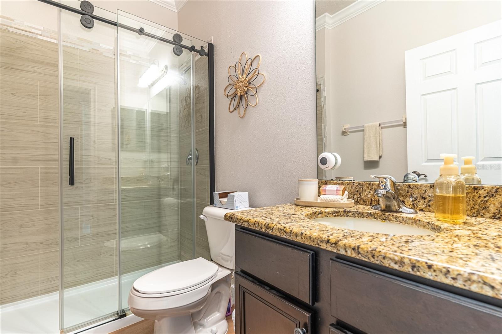 GREATER LAKES PH 01 - Residential