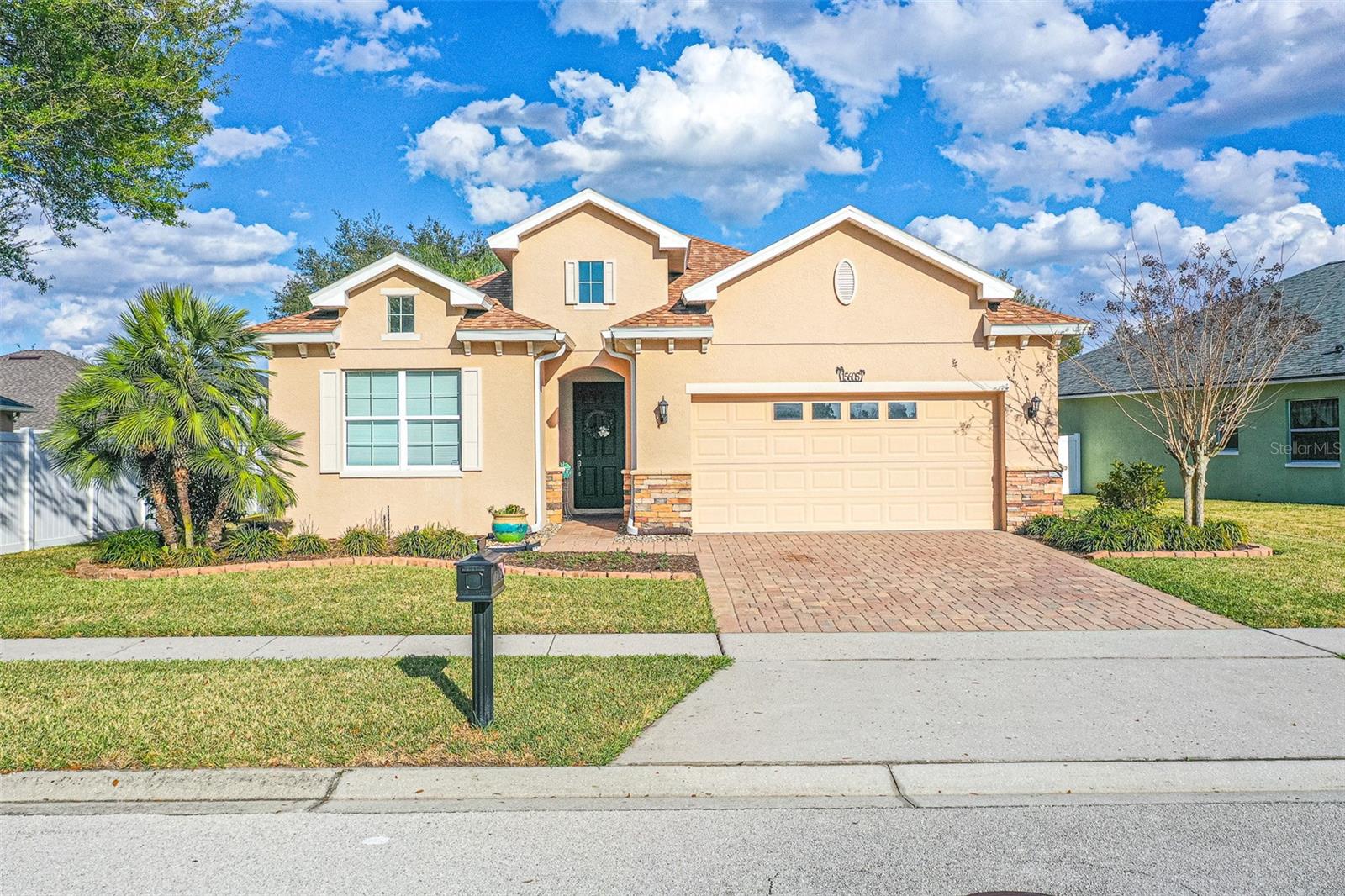 GREATER LAKES PH 01 - Residential