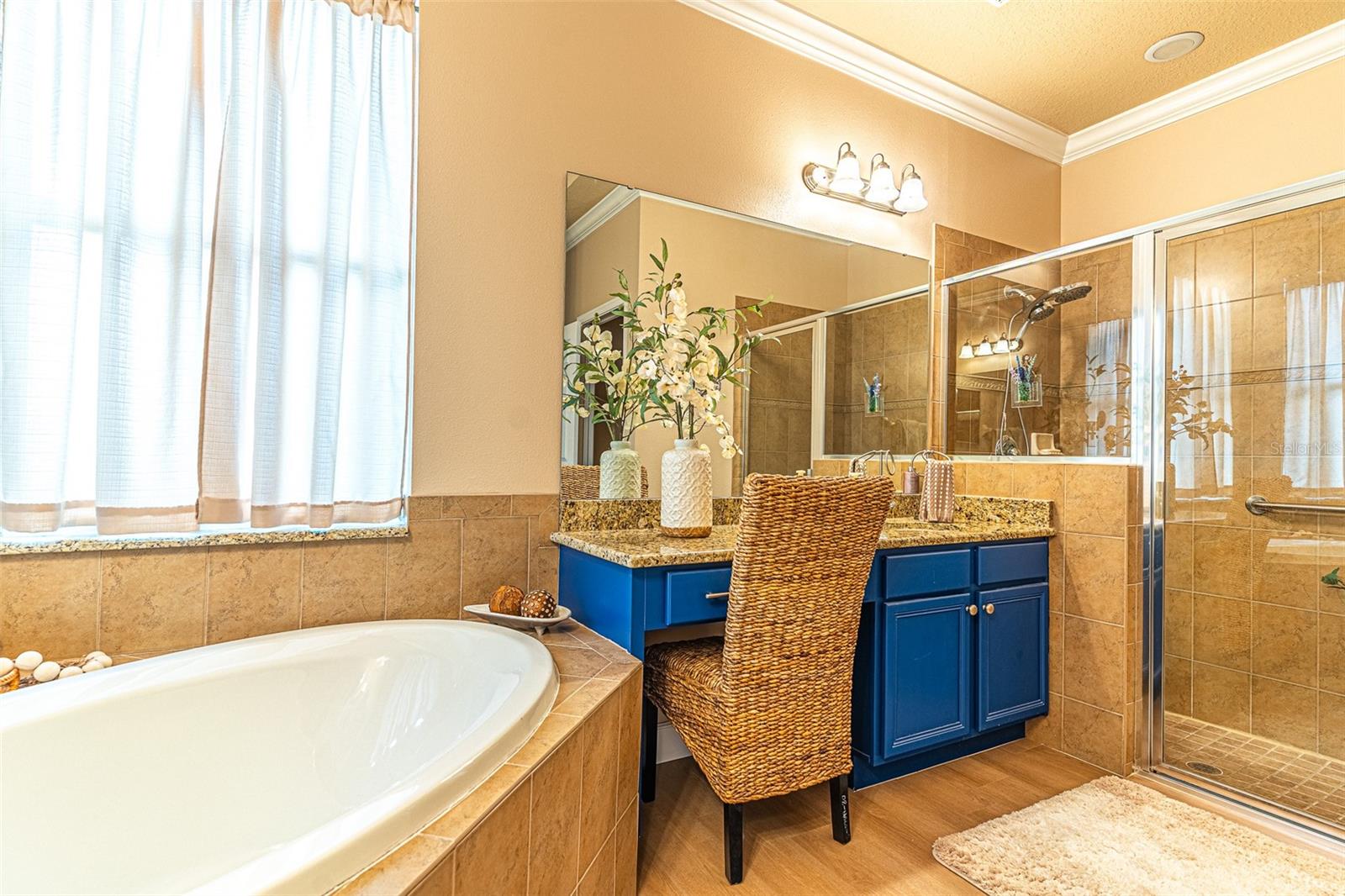 GREATER LAKES PH 01 - Residential