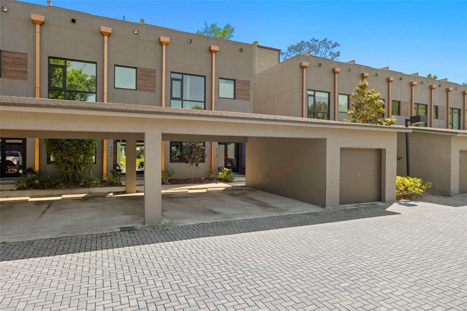 CARROLLWOOD CROSSINGS 2 - Residential