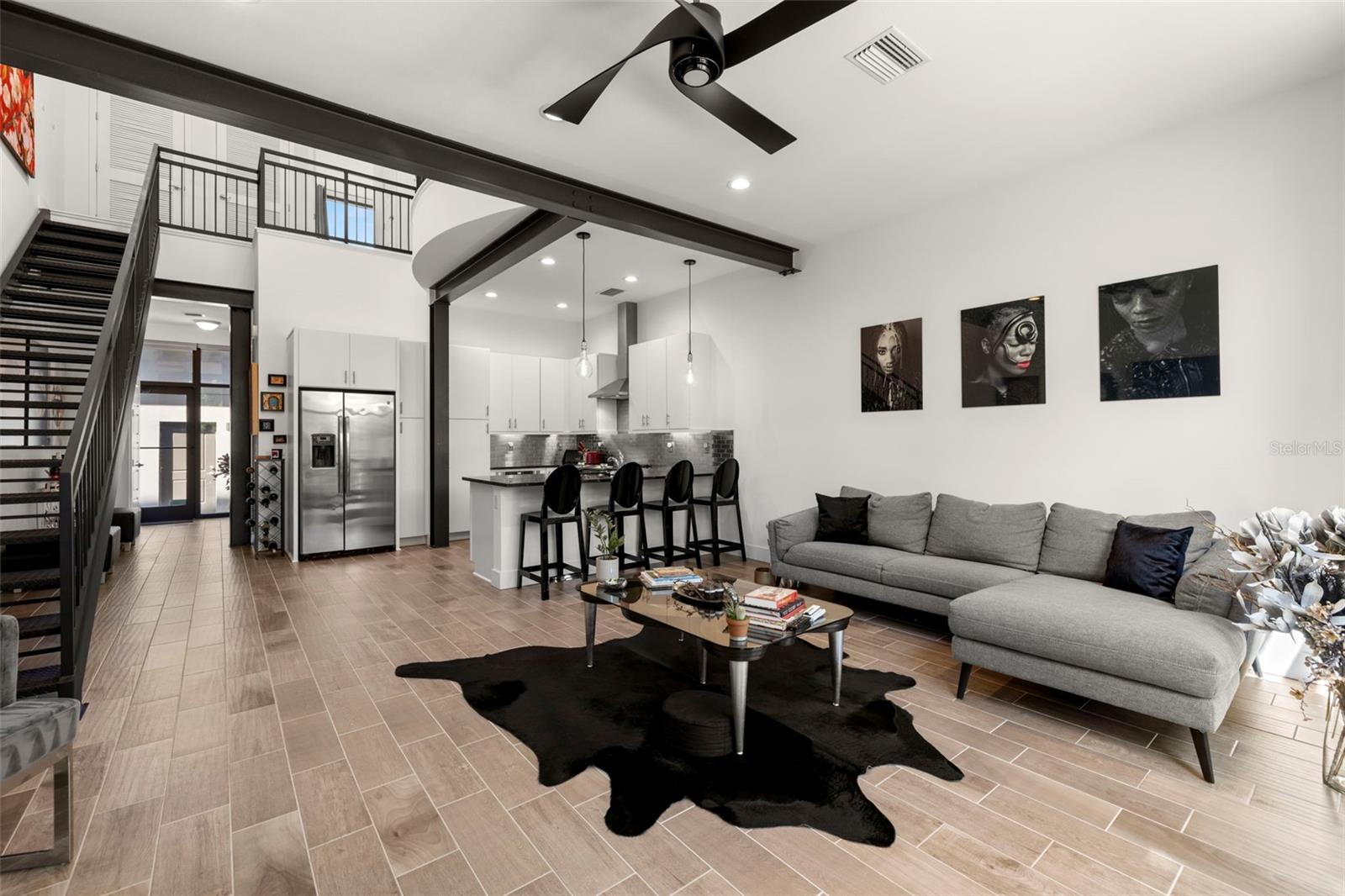 CARROLLWOOD CROSSINGS 2 - Residential