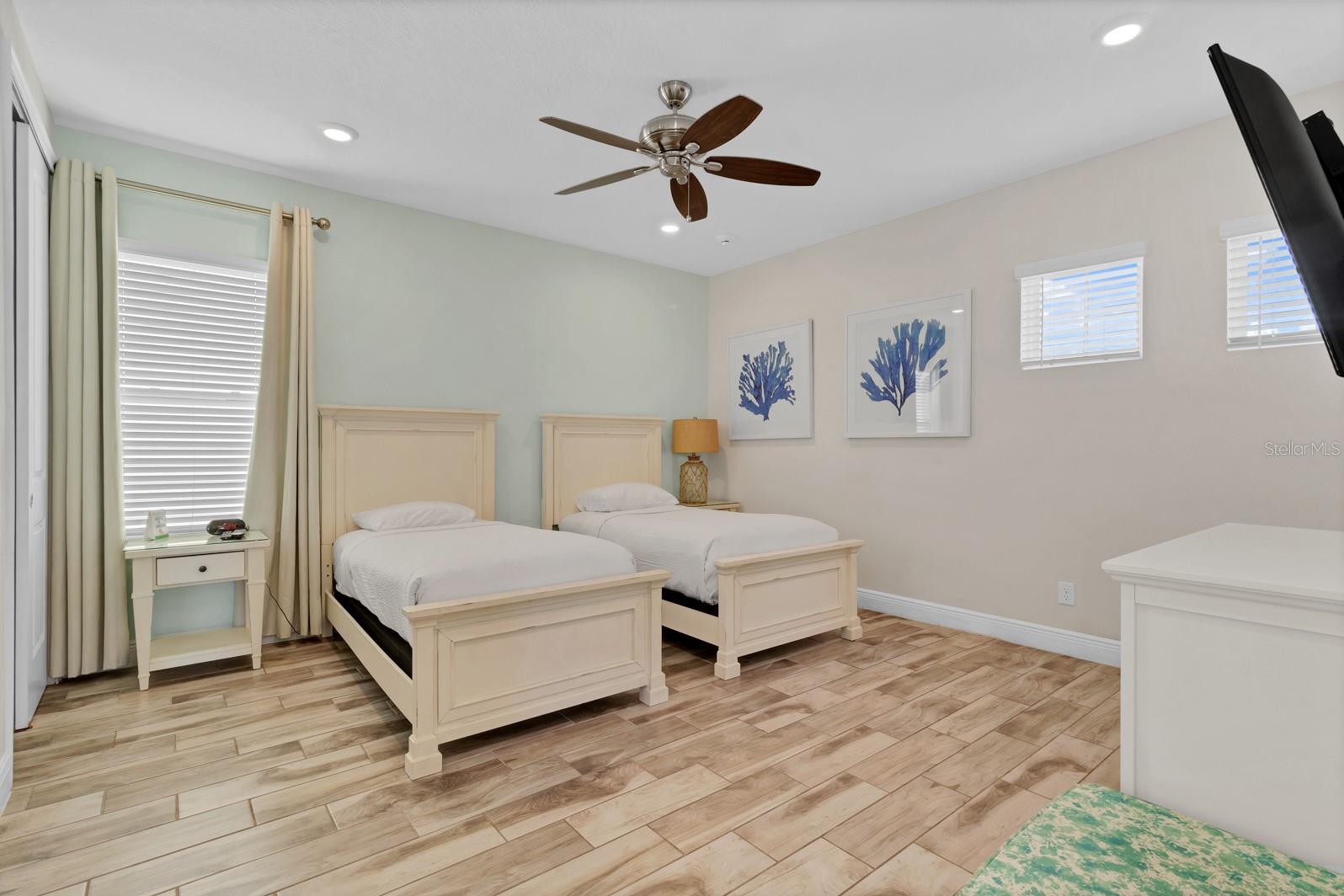 ROLLING OAKS PH 6A - Residential