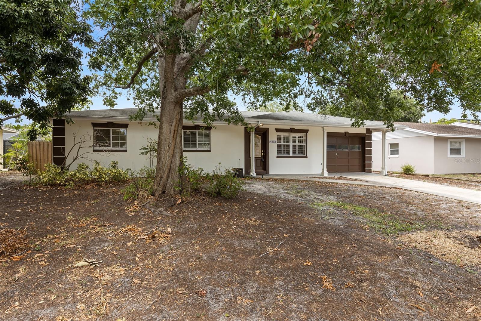 4813 W BAY VILLA AVENUE