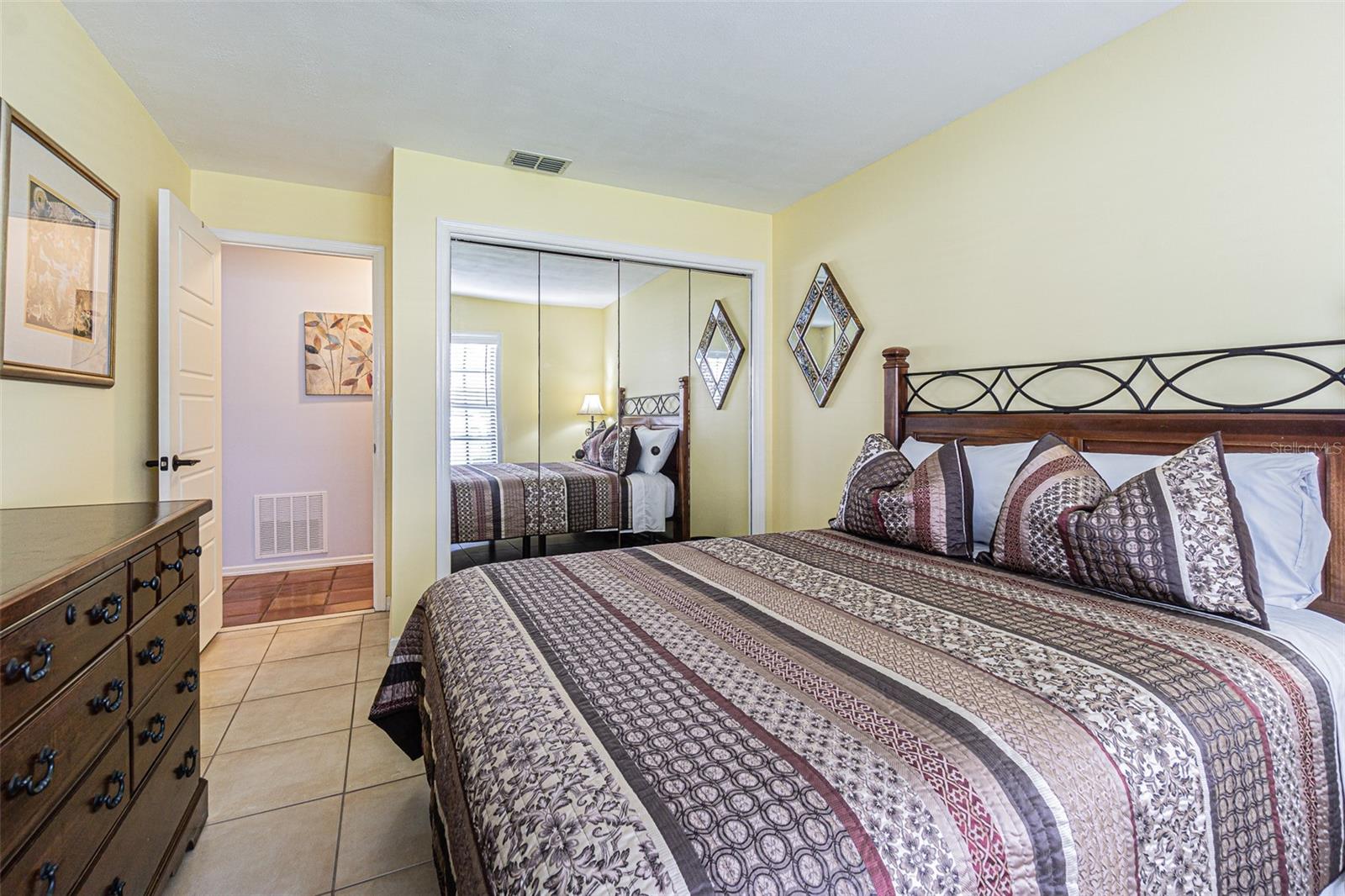 SADDLEBROOK / VILLA D 'ESTE TOWNHOMES - Residential Lease