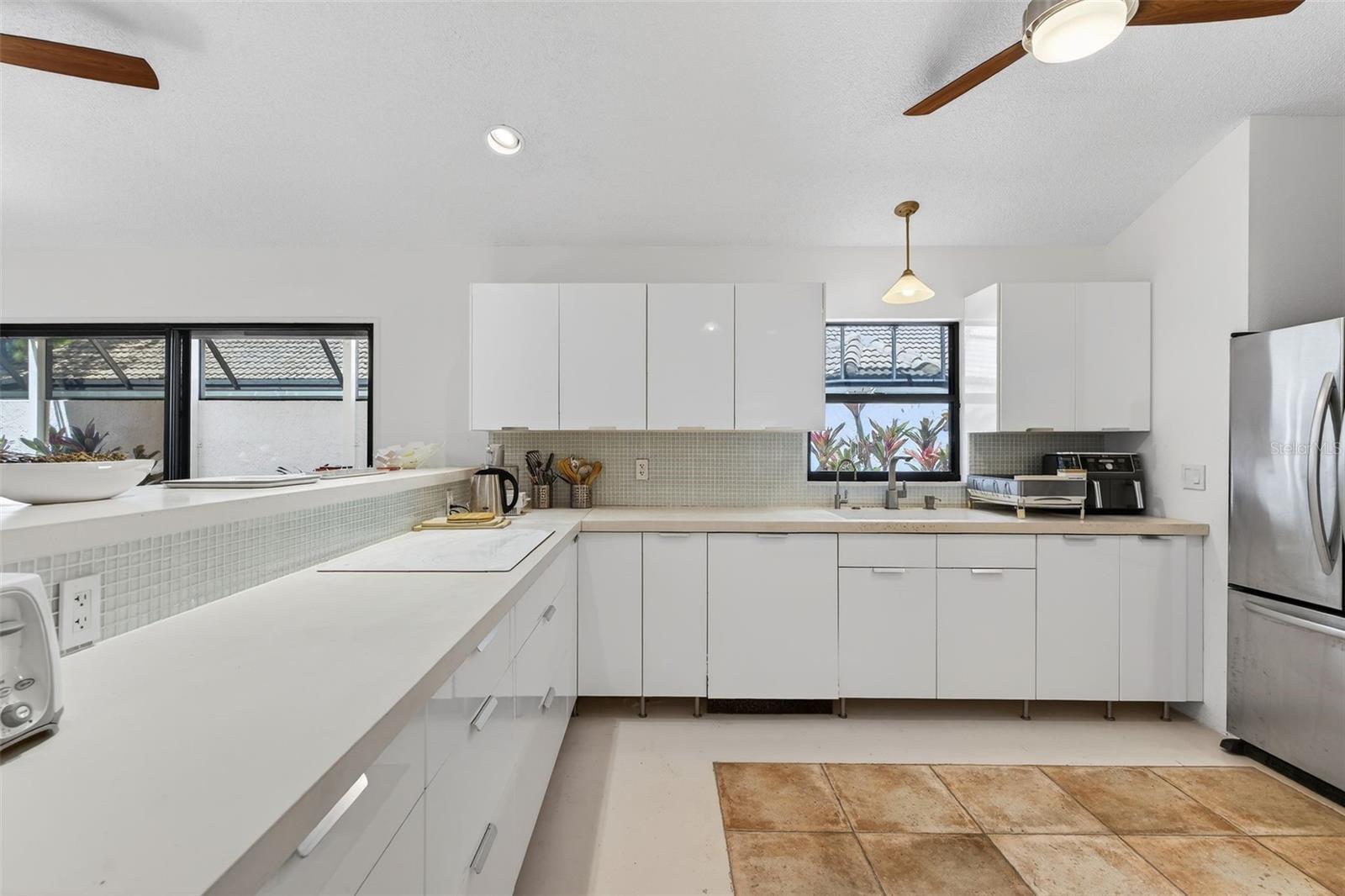 LONGWOOD VILLAS - Residential