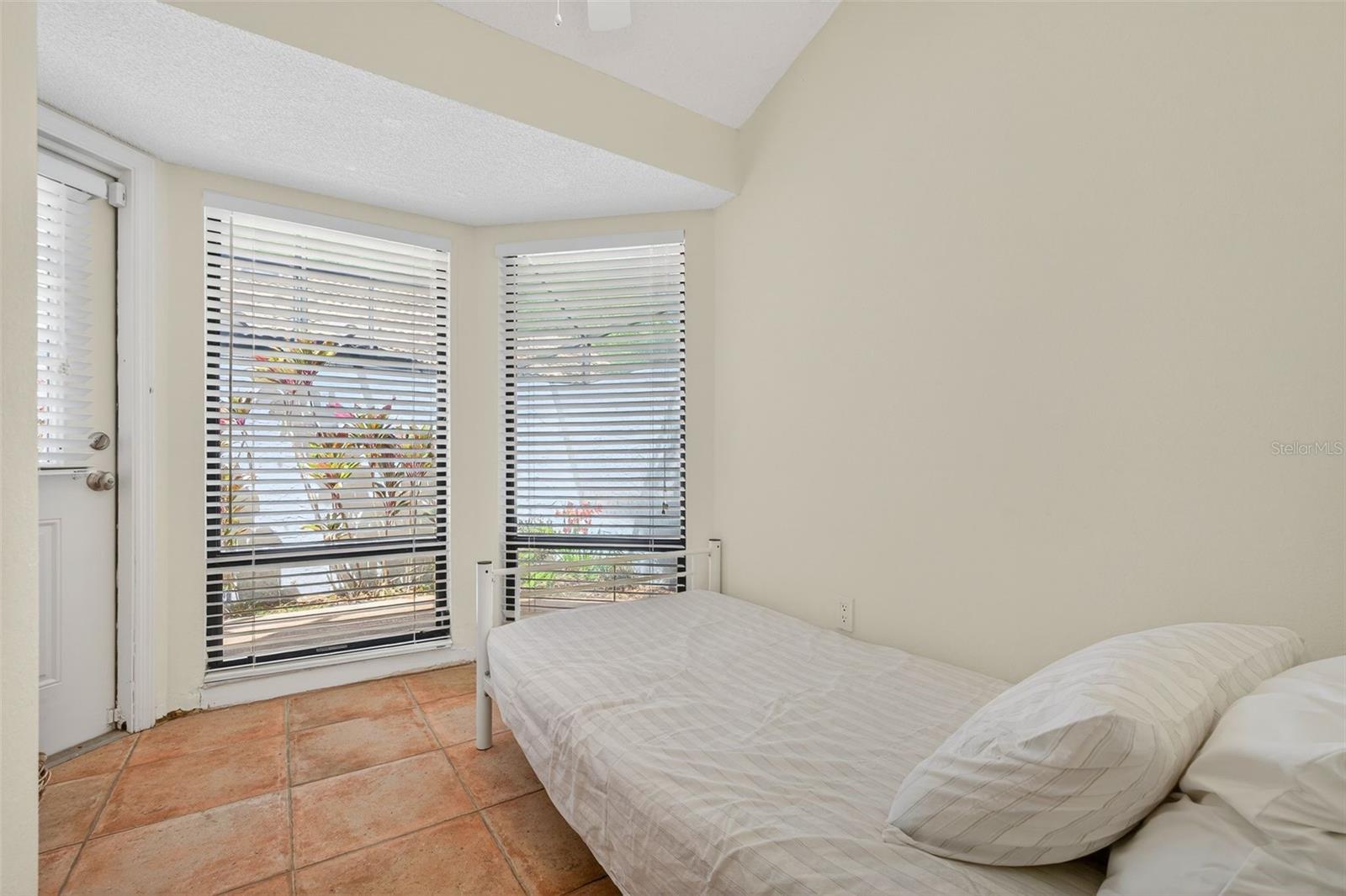 LONGWOOD VILLAS - Residential