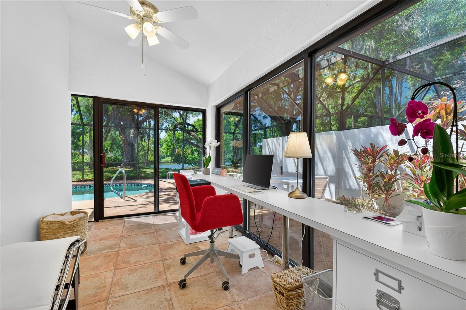 LONGWOOD VILLAS - Residential