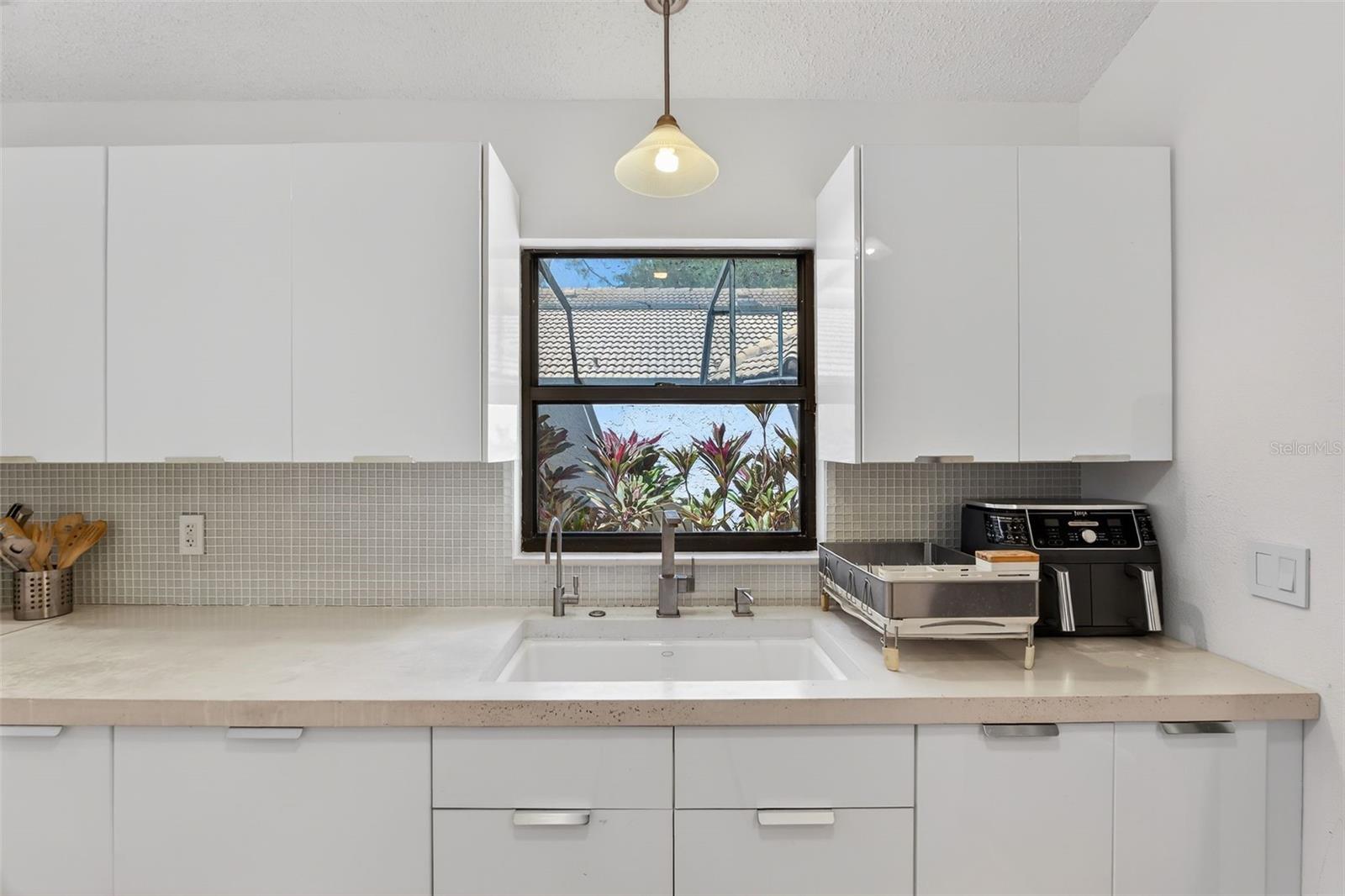 LONGWOOD VILLAS - Residential