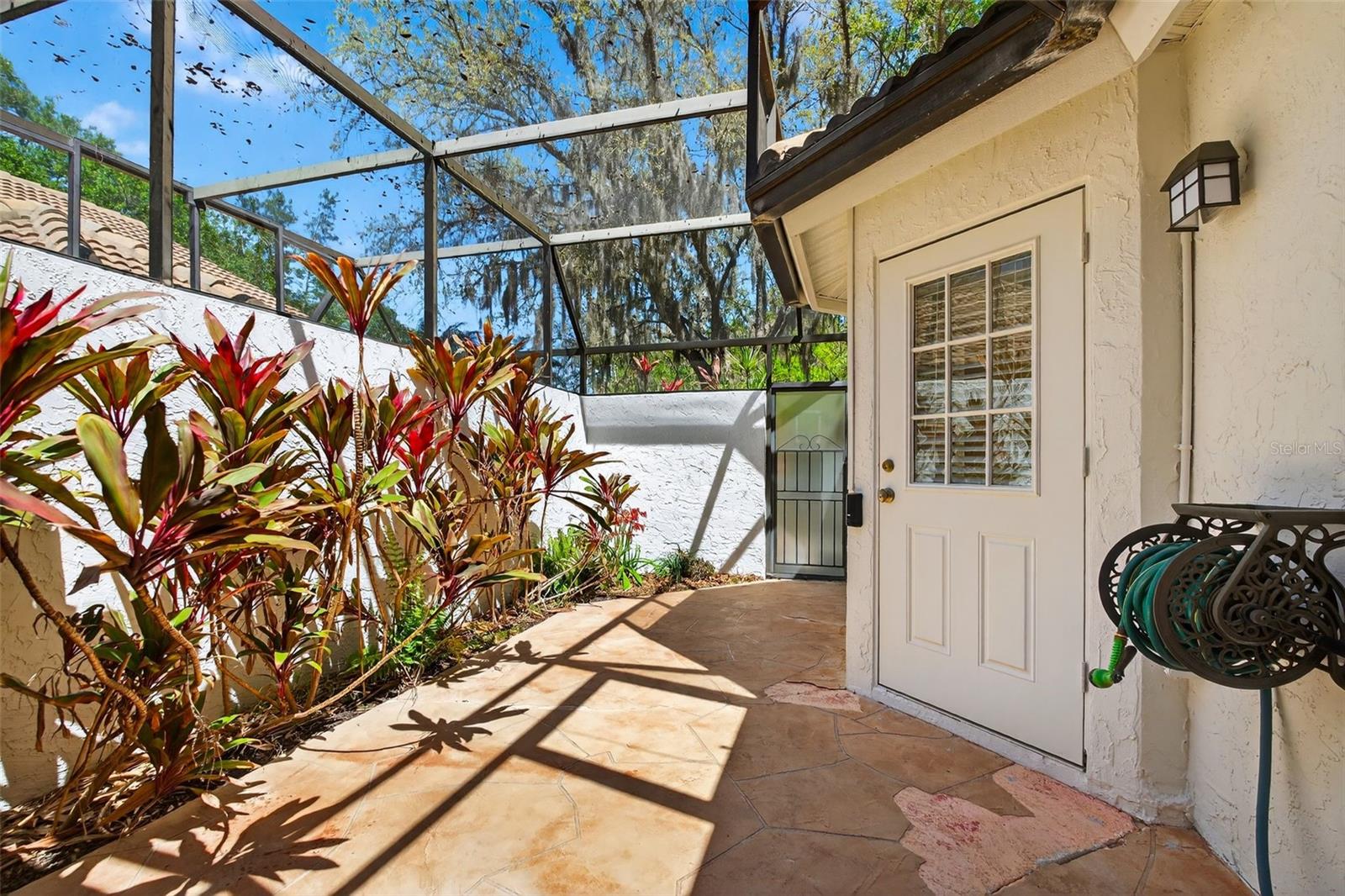 LONGWOOD VILLAS - Residential