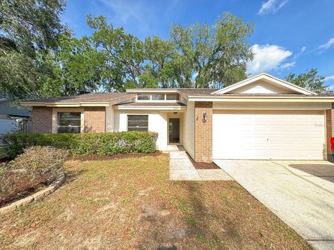 Photo of 1557 Long Pond Drive, Valrico, FL 33594 (MLS # TB8504934)