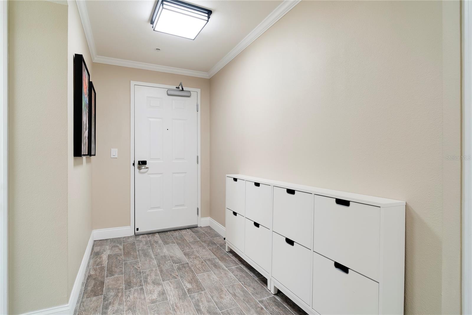 375 EMERSON PLAZA 611