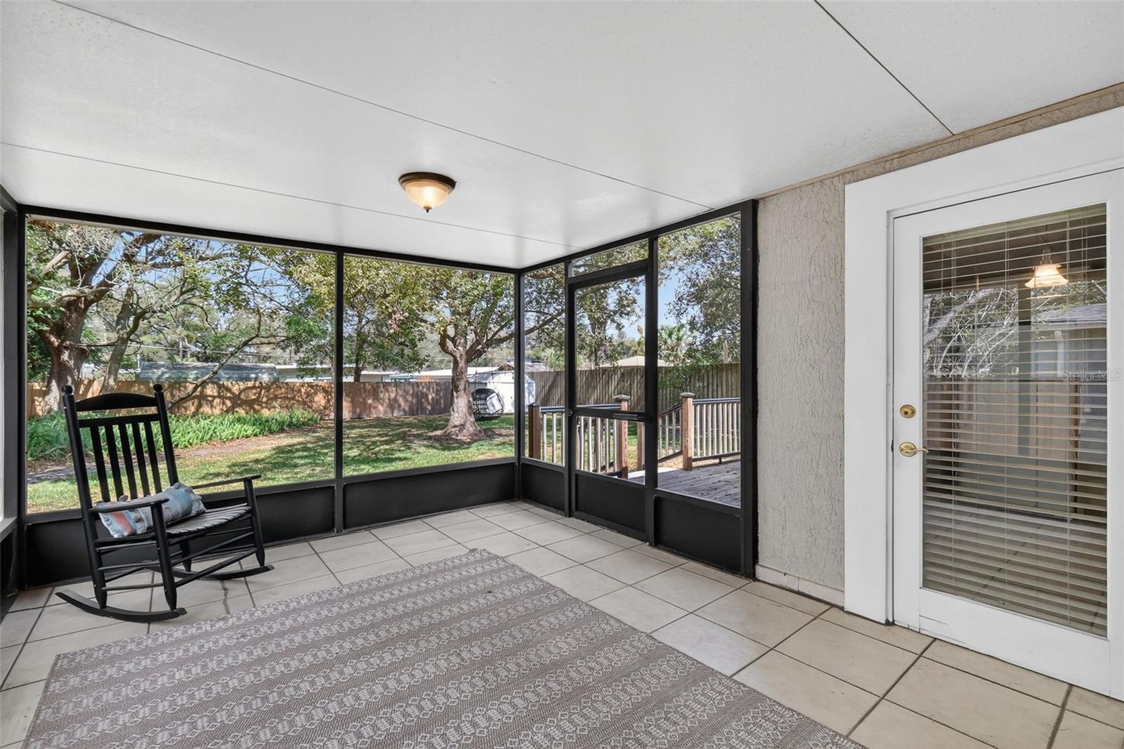 ARDMORE MANOR - Residential