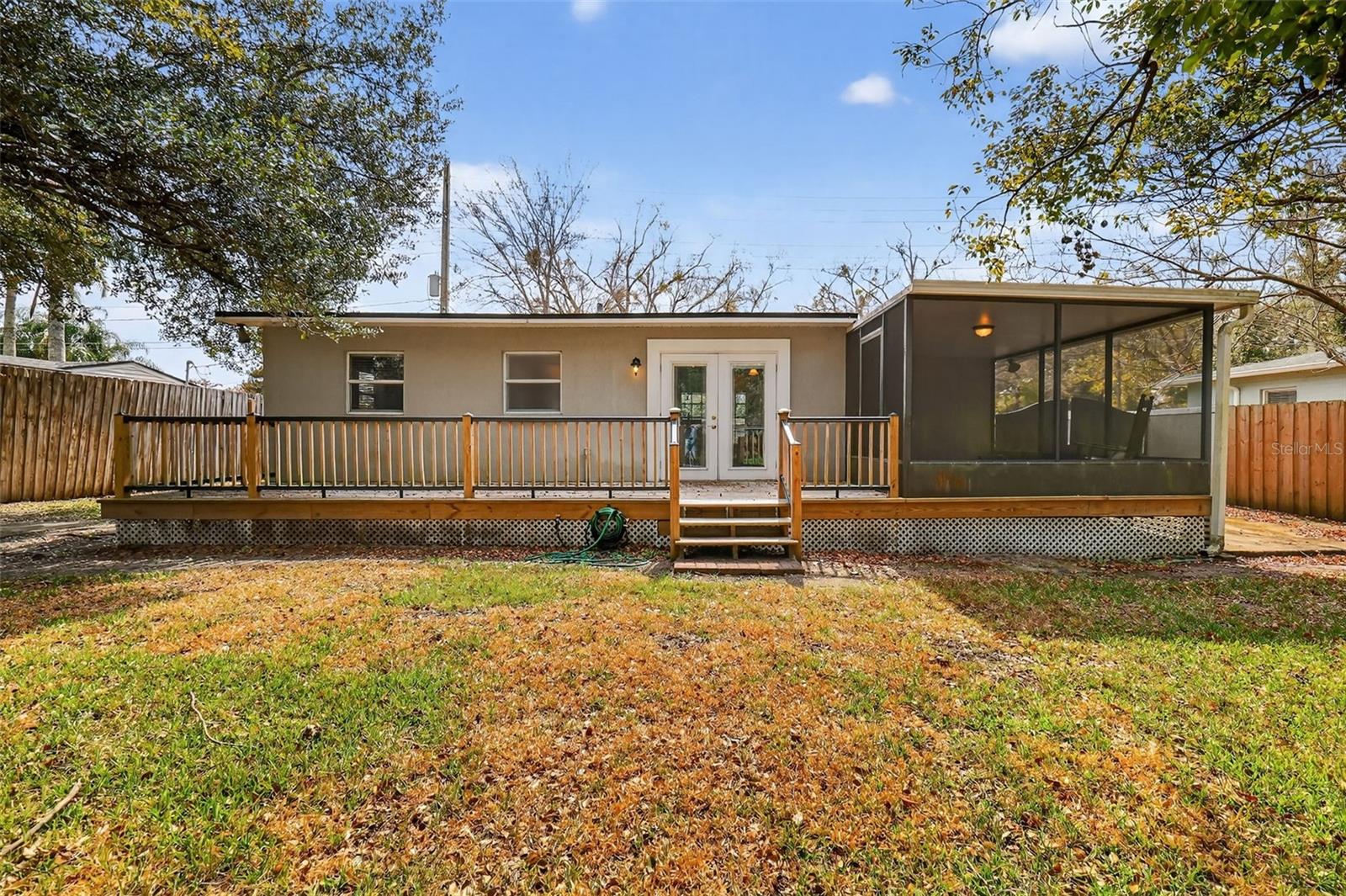 ARDMORE MANOR - Residential