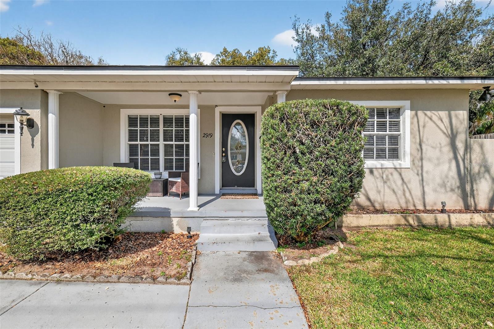 ARDMORE MANOR - Residential