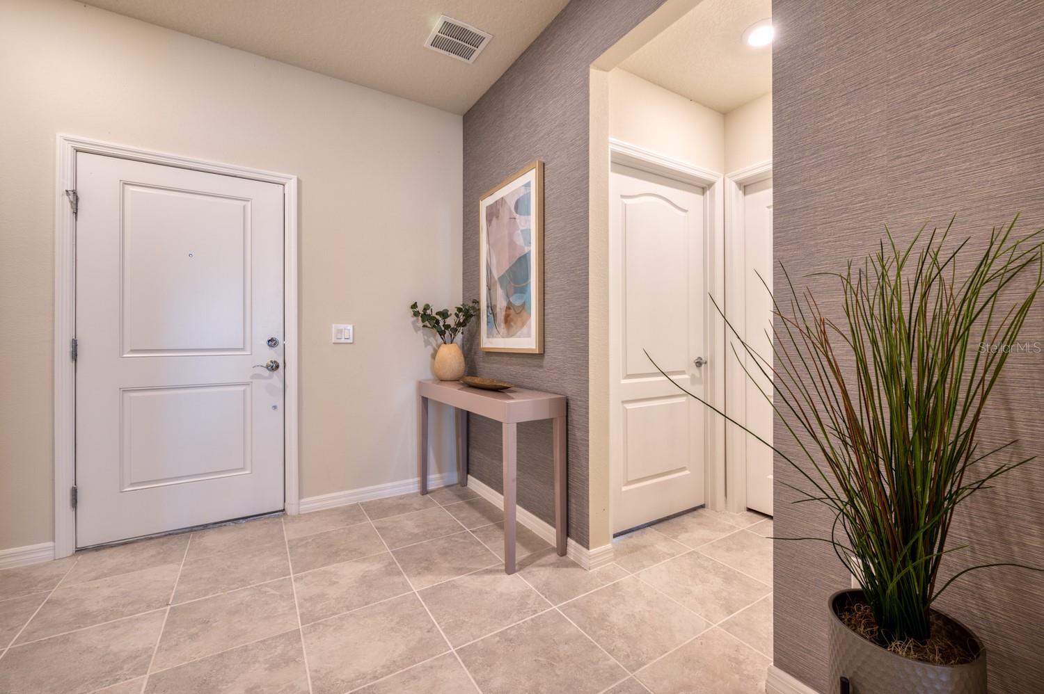 Casas a venda 3 - Jen Dantas 7561 OAK SPRING LN