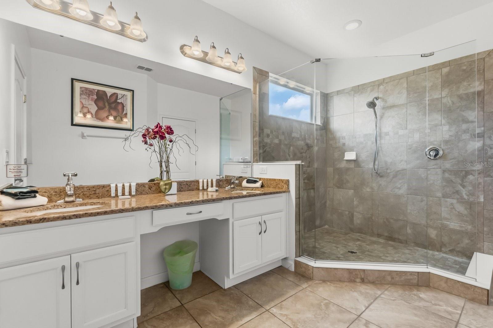 OAKMONT PH 01 - Residential