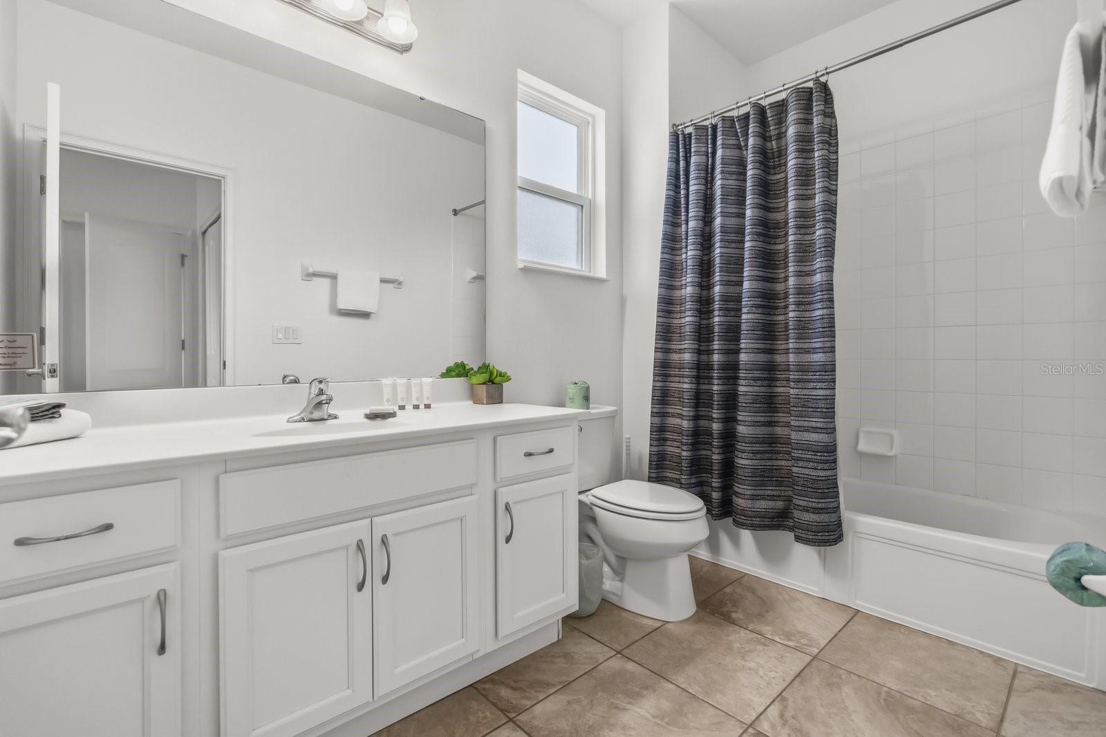 OAKMONT PH 01 - Residential