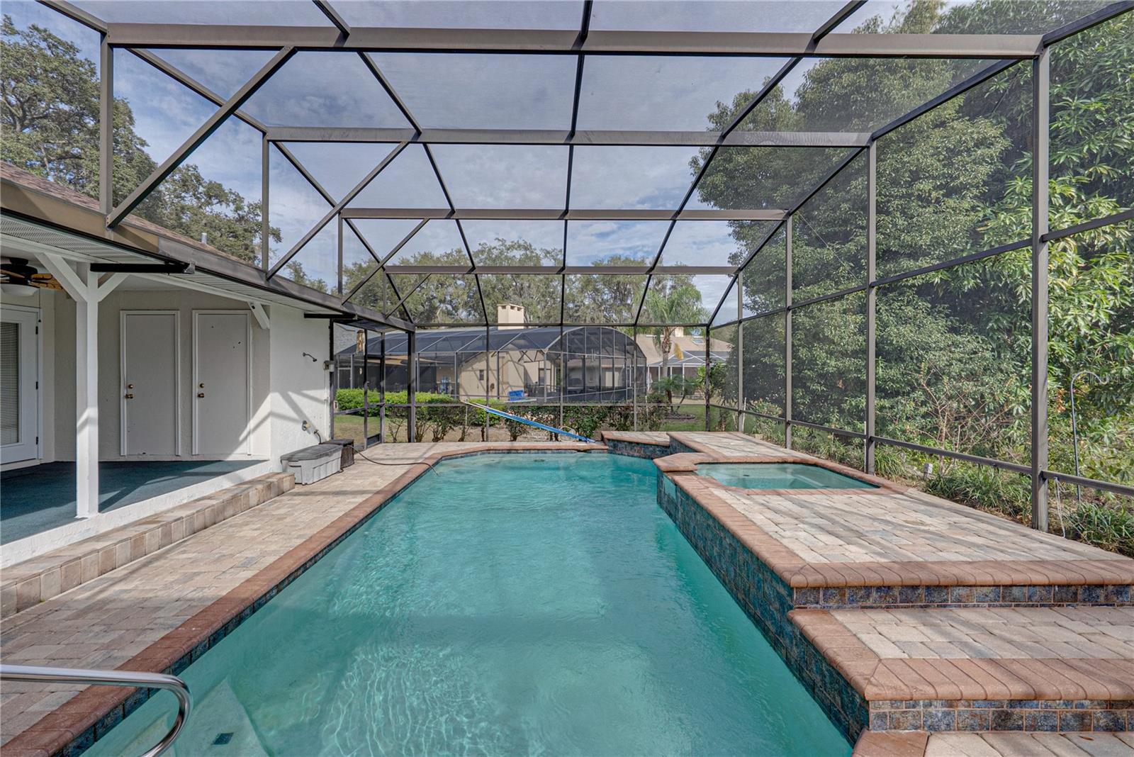 BUCKINGHAM - Residential