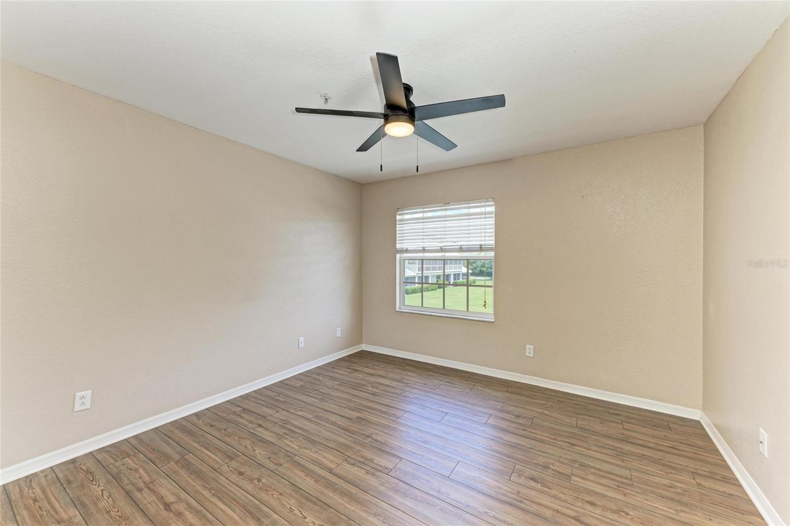 FAIRWAY GARDENS AT TARA - Residential