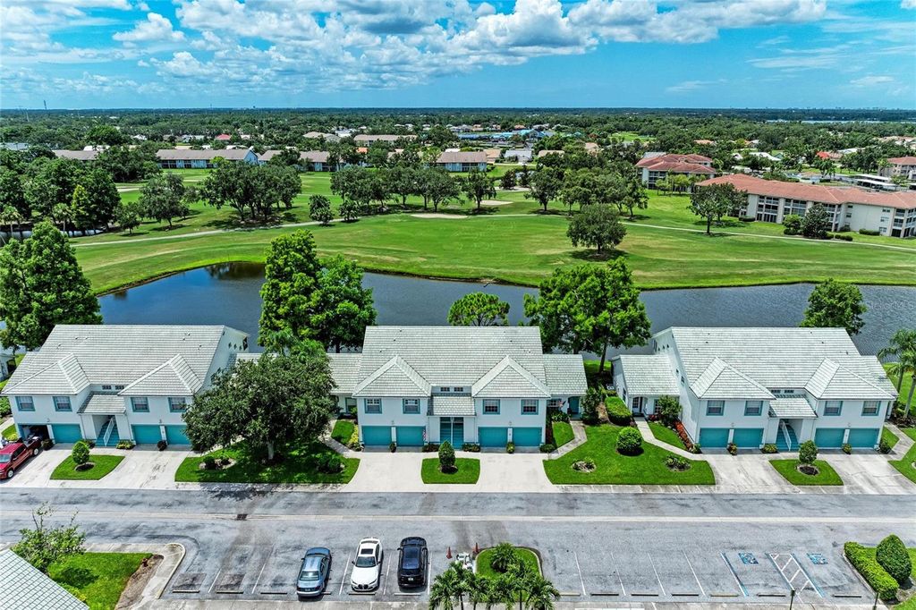 Photo of 6618 Pineview Terrace #6618, Bradenton, FL 34203 (MLS # A4658125)