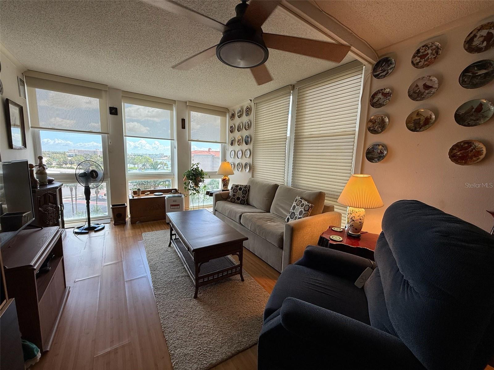 BAY ISLAND GROUP 1 - Residential Lease