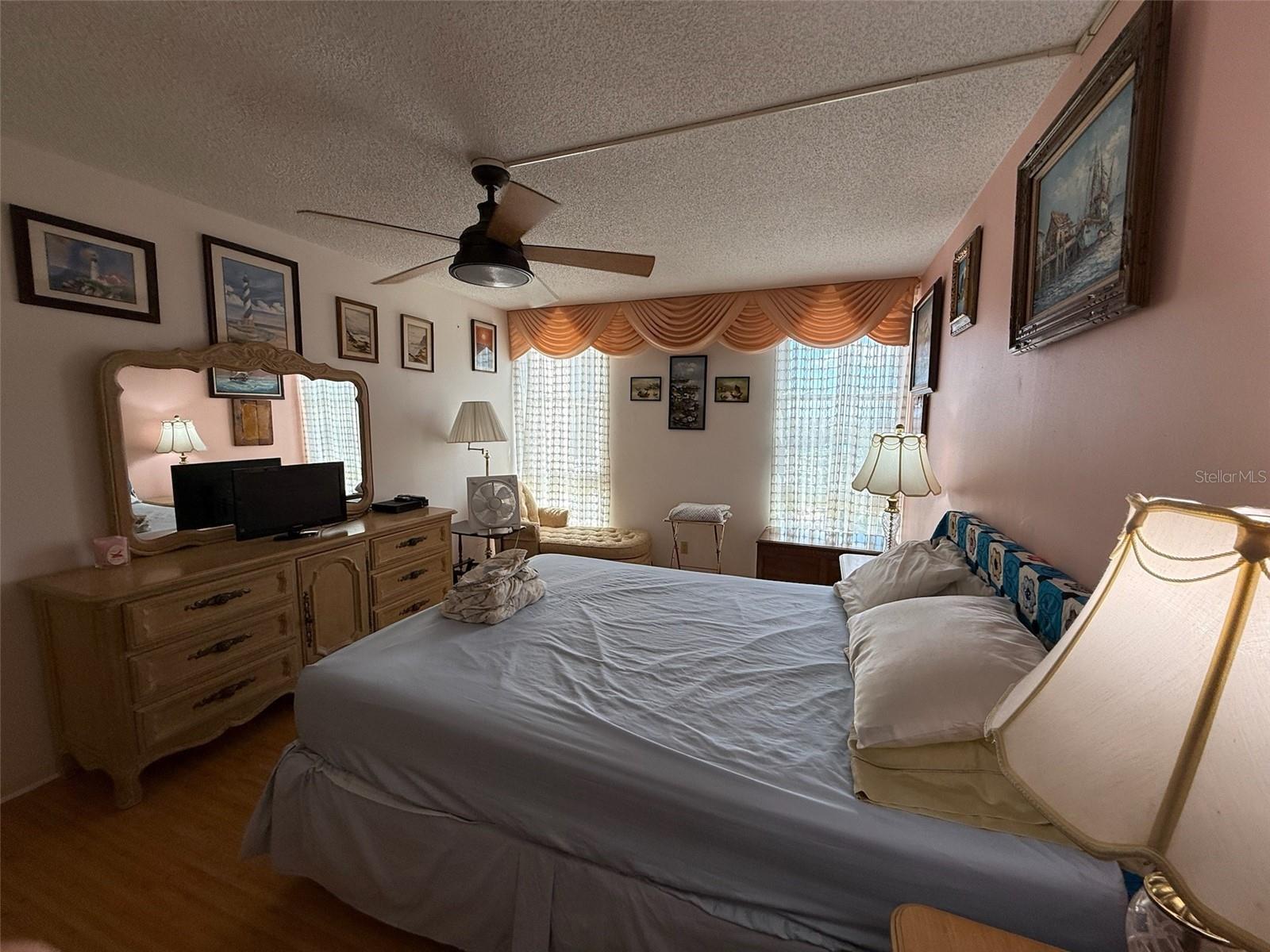 BAY ISLAND GROUP 1 - Residential Lease