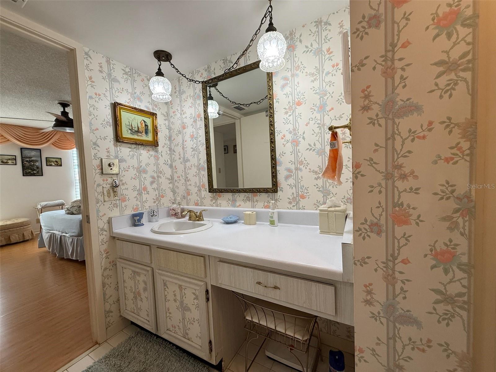 BAY ISLAND GROUP 1 - Residential Lease