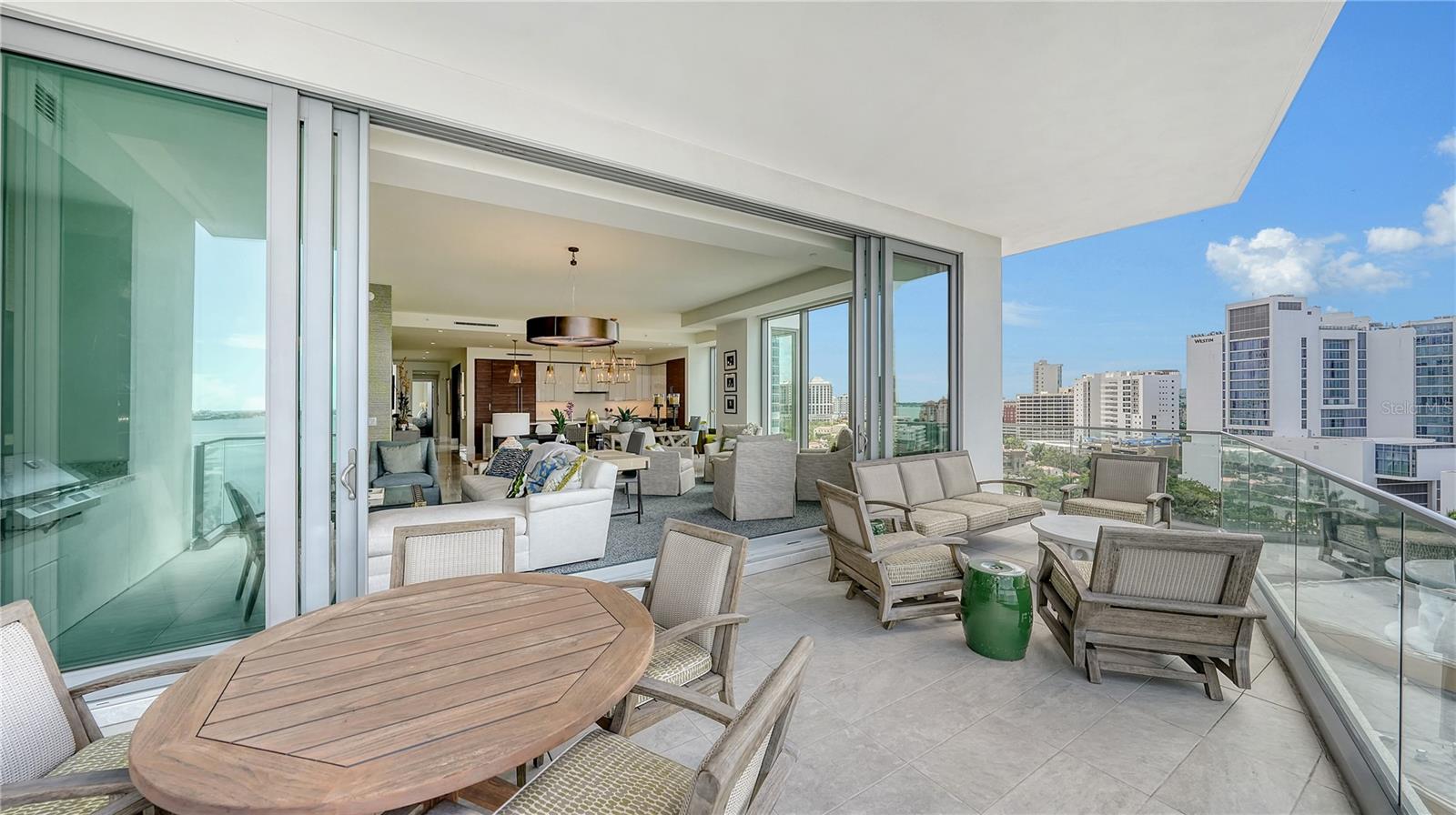 RITZ-CARLTON RESIDENCES, SARASOTA - Residential