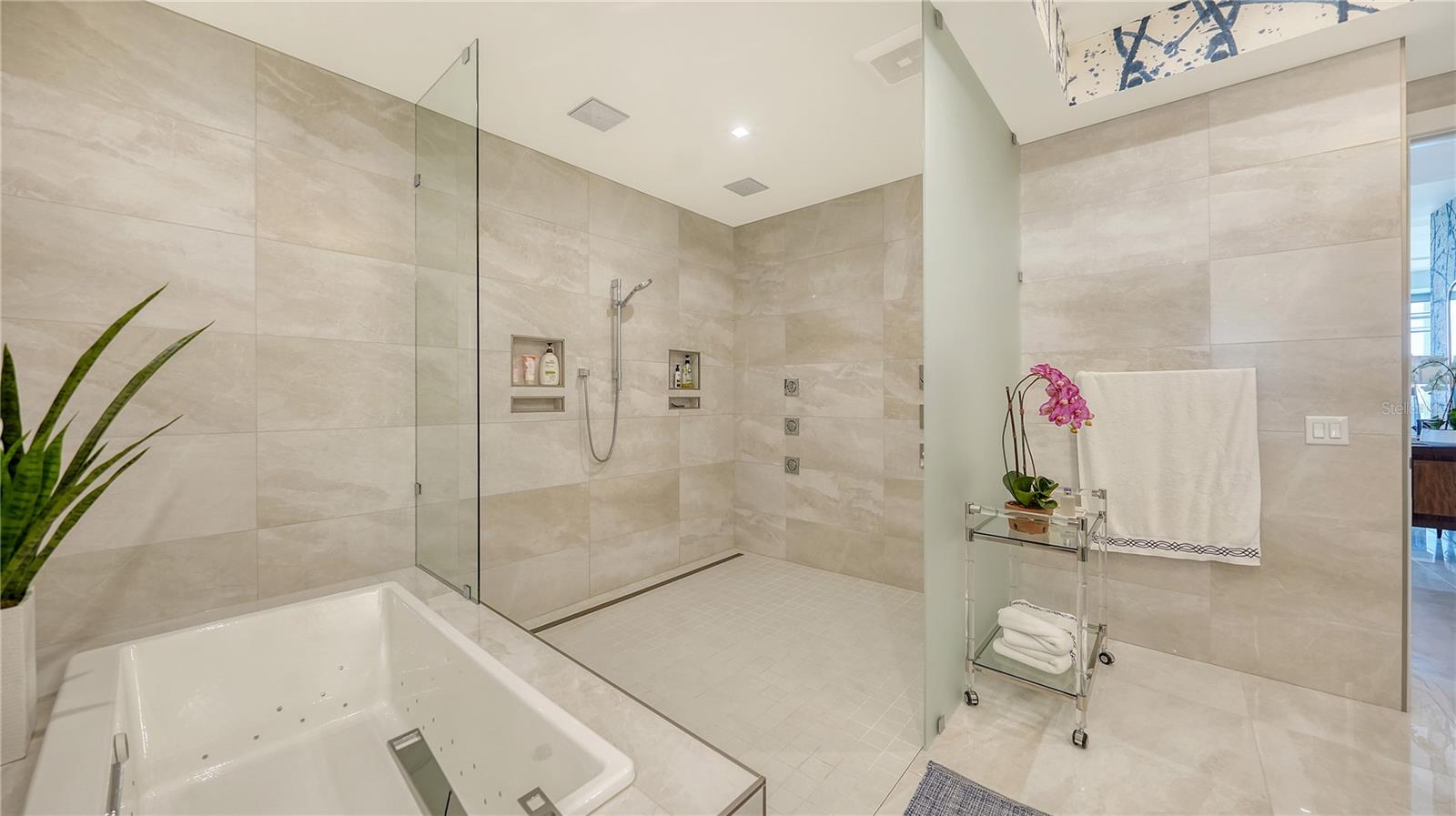 RITZ-CARLTON RESIDENCES, SARASOTA - Residential