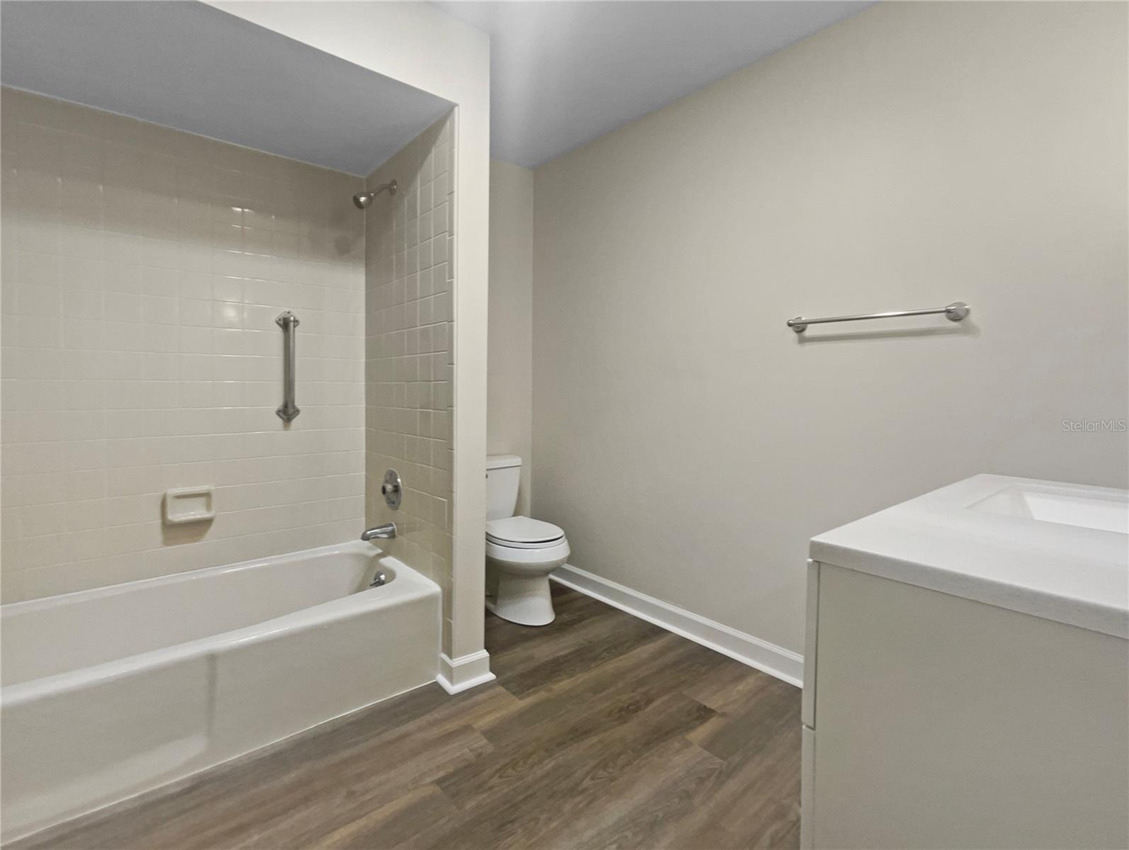 BALLANTRAE - Residential