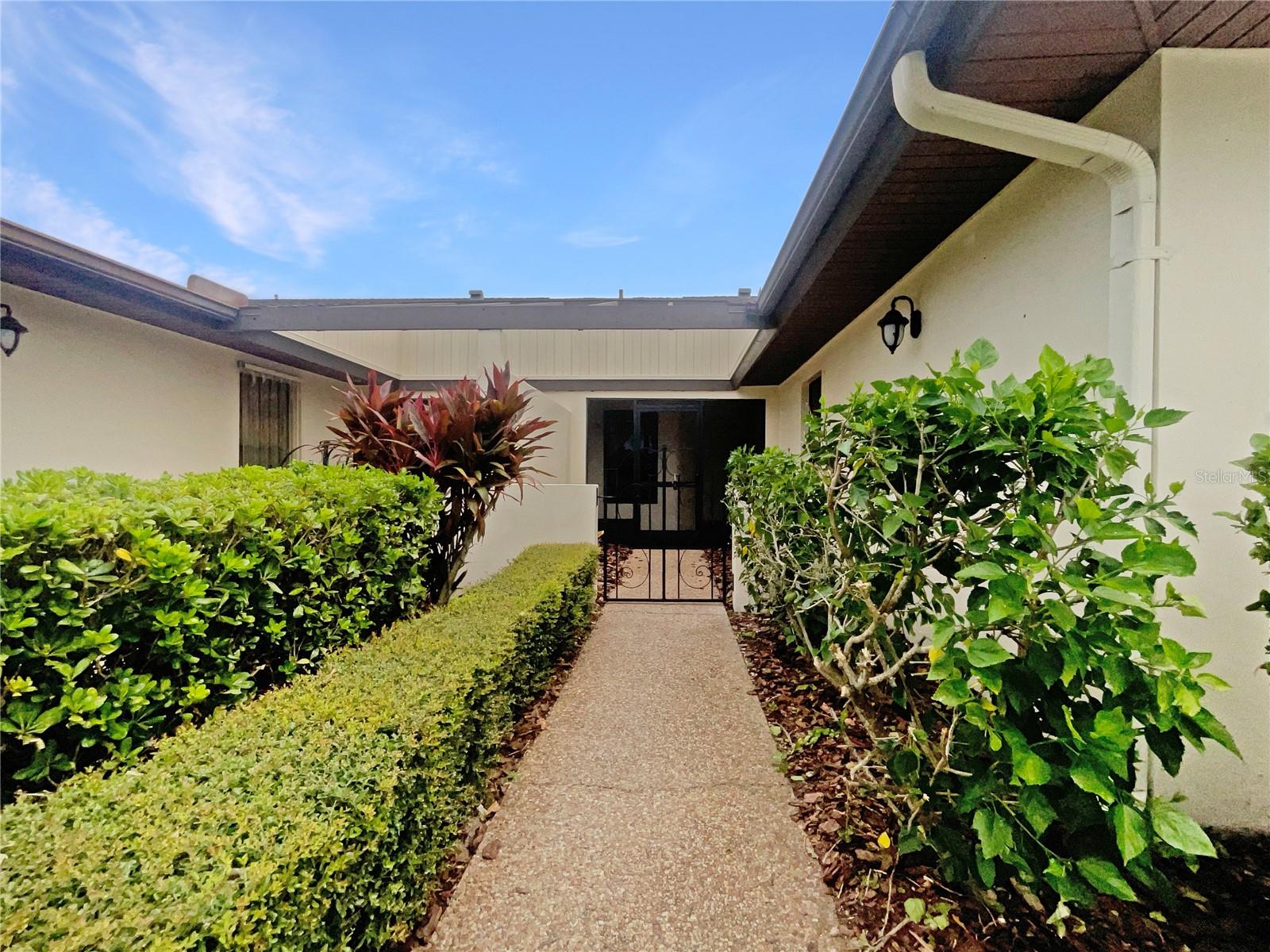 BALLANTRAE - Residential