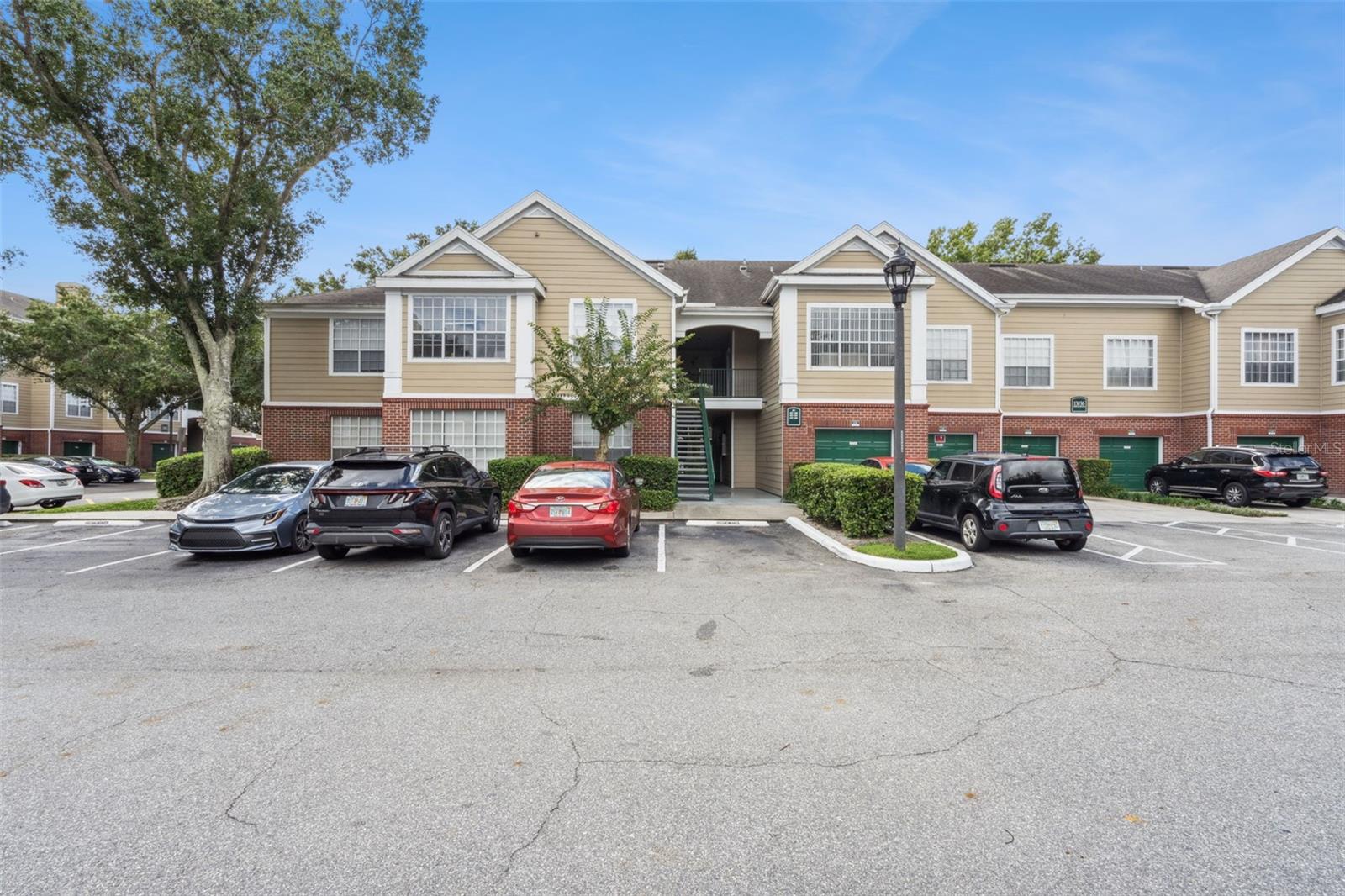 PLANTATION PARK PRIVATE RESIDENCE - Residential