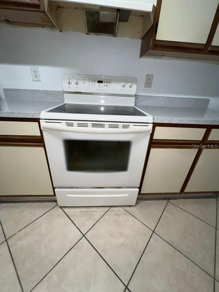 CASCADE AT KISSIMMEE CONDO - Residential