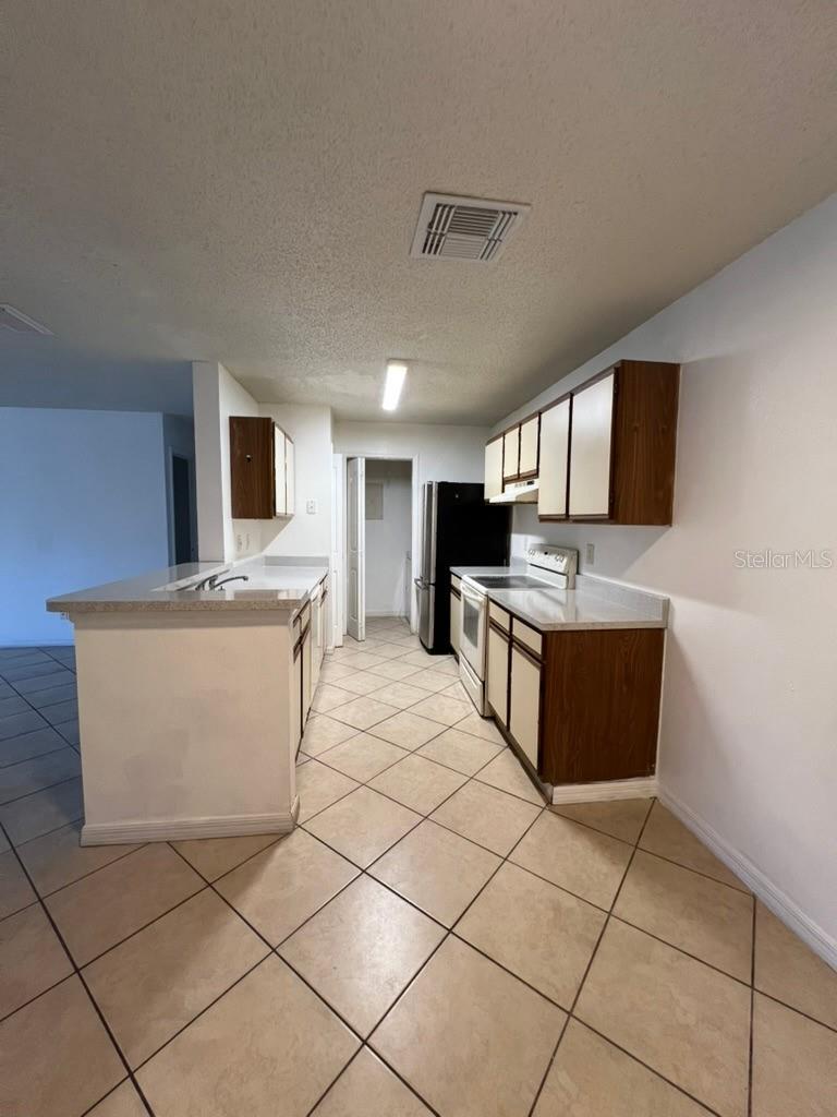 2101 CASCADES BOULEVARD 103