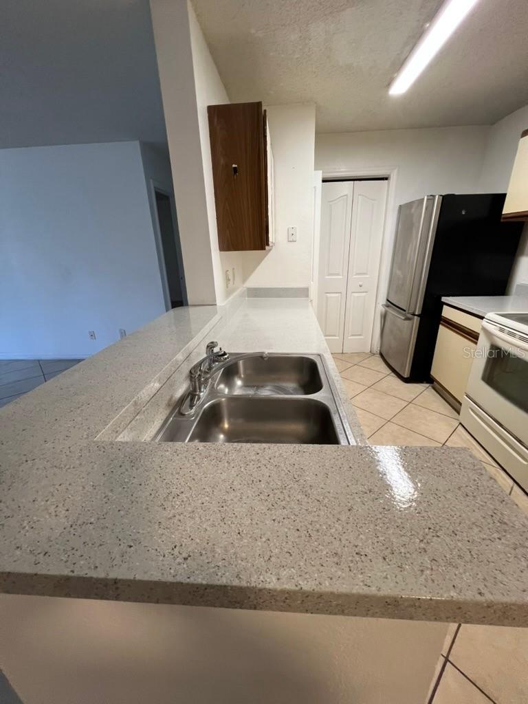 CASCADE AT KISSIMMEE CONDO - Residential