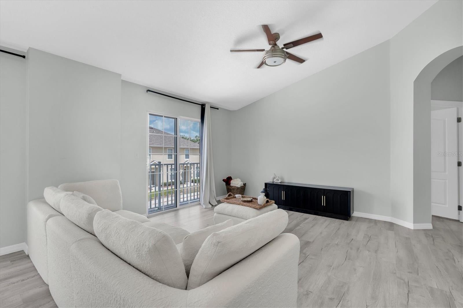 7604 RED MILL CIRCLE