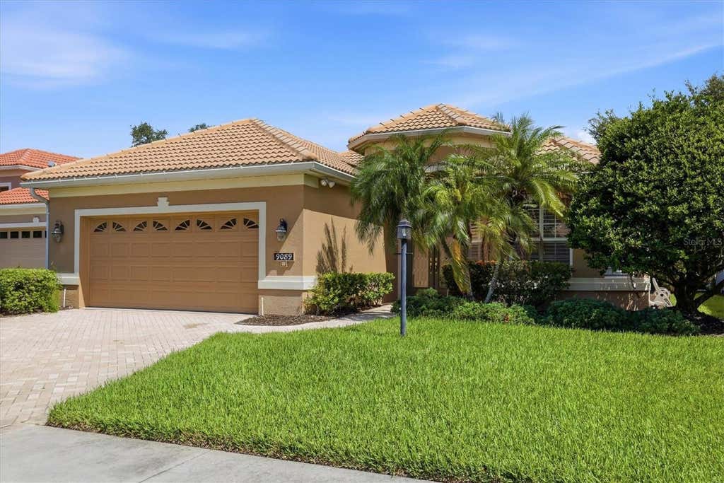 Photo of 9089 Willow Brook Drive, Sarasota, FL 34238 (MLS # N6145435)