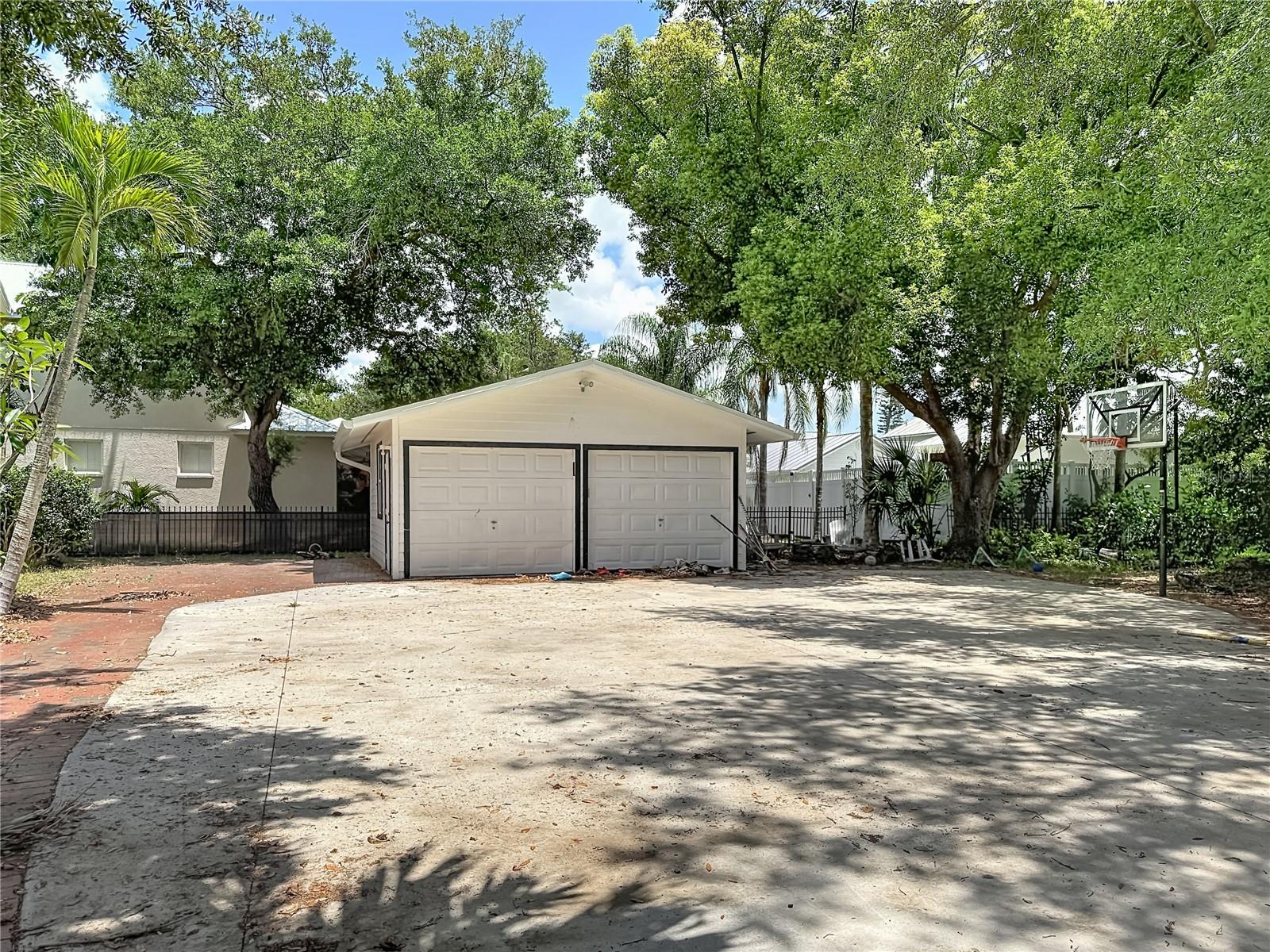 THE NEIGHBORHOOD SUBDIVISION - Residential
