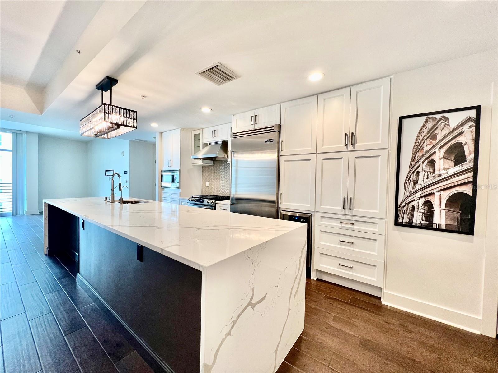 1120 E KENNEDY BOULEVARD 411